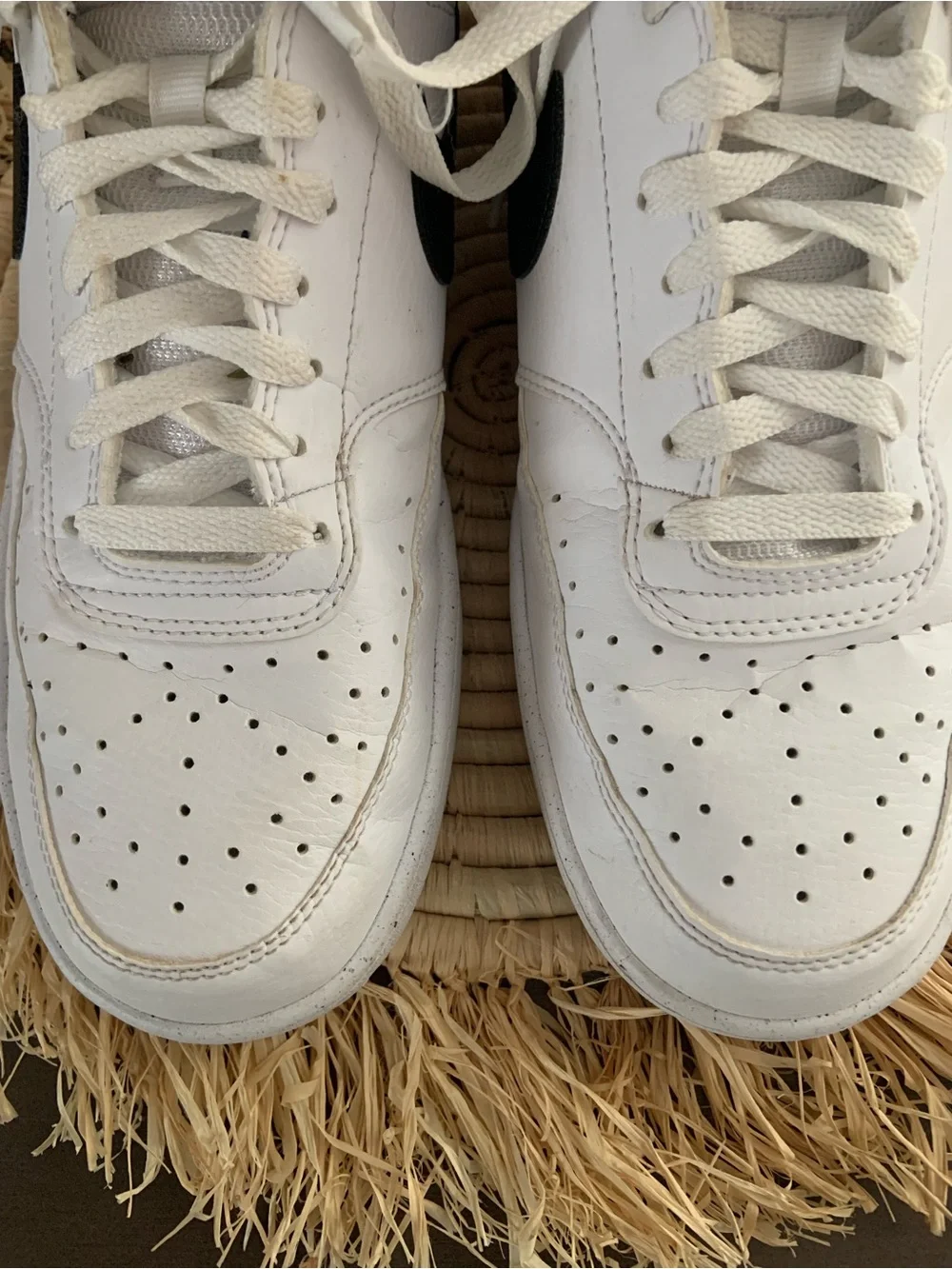 NIKE Men’s Court Vision Mid Sneakers White Black Size 10.5